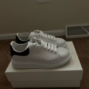 Alexander McQueens white and black